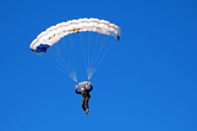 米兰体育app官网入口-中国男篮备战国际大赛 争取佳绩，中国男篮国际比赛得分王排行